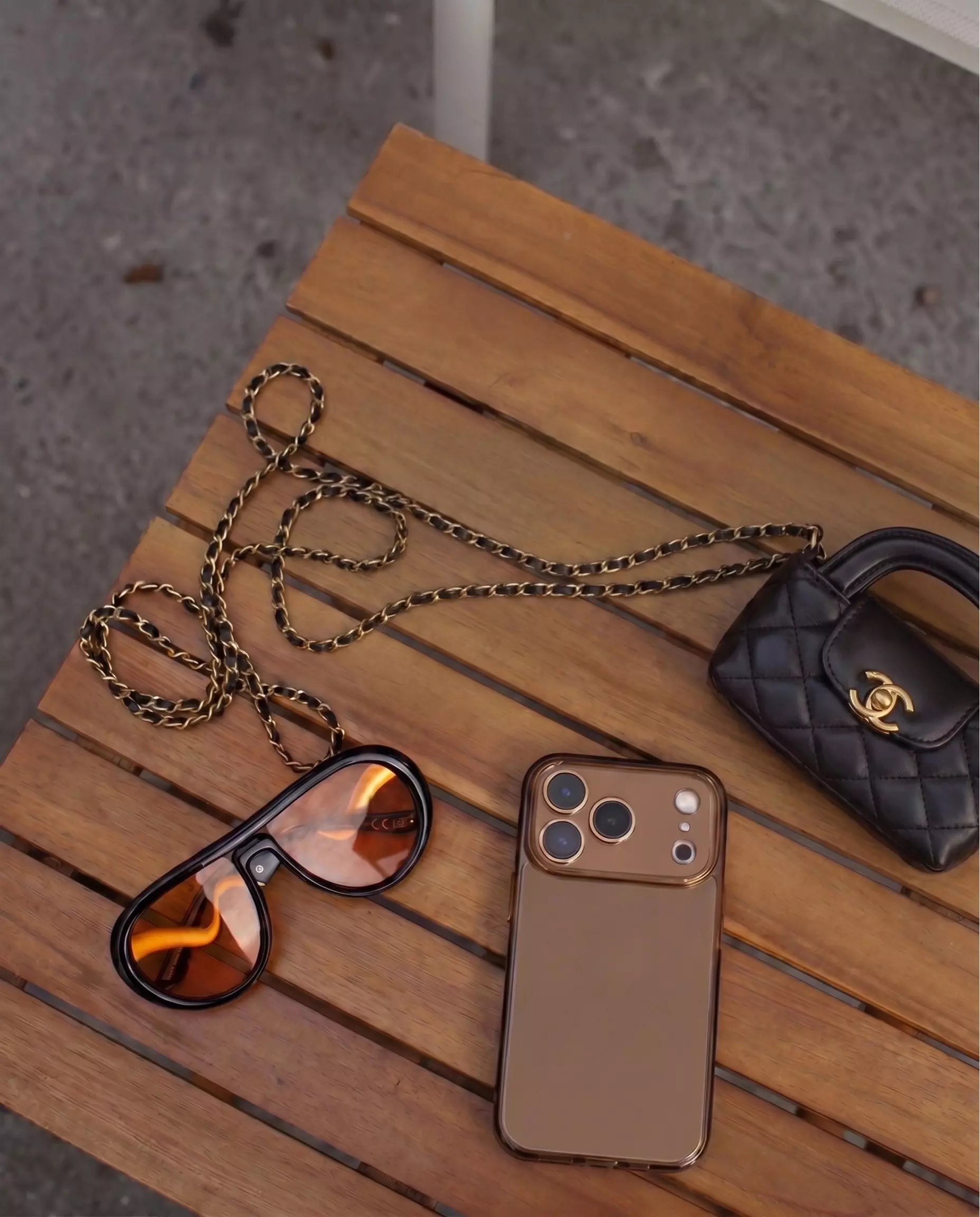 Le dressing pensé pour ton iphone.